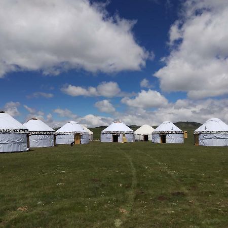 Yurt Camp Muras In Song Kol Lake Hotel Kochkor Buitenkant foto