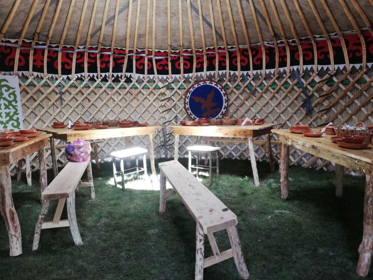 Yurt Camp Muras In Song Kol Lake Hotel Kochkor Buitenkant foto