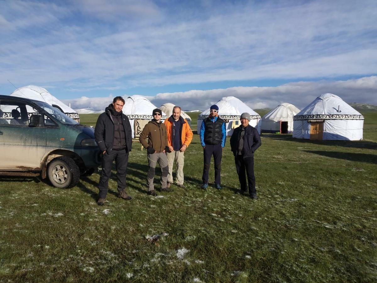 Yurt Camp Muras In Song Kol Lake Hotel Kochkor Buitenkant foto